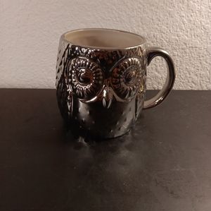 GORGEOUS NEW West Elm Oversized Owl Coffee Mug.